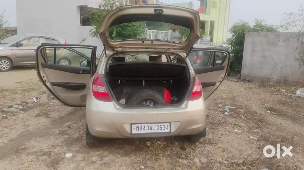 Hyundai I20 2011 Petrol+ Cng Well Maintained