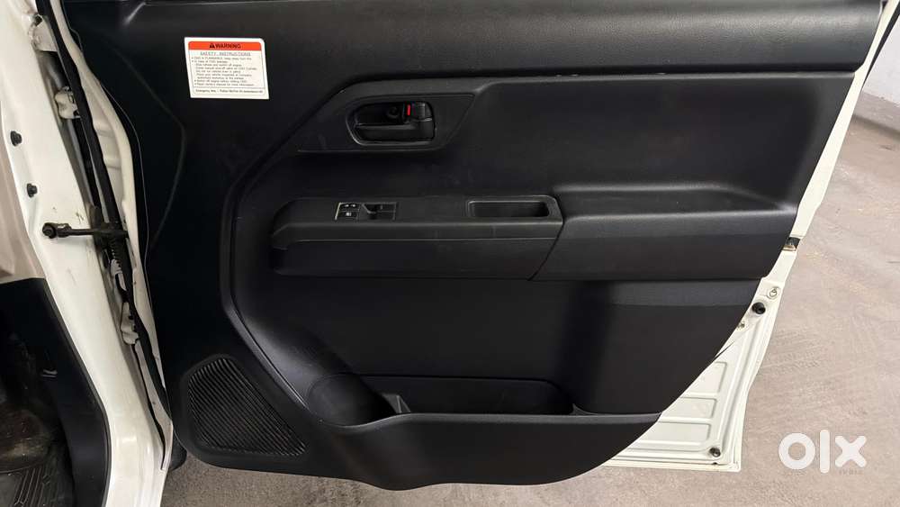 Maruti Suzuki Wagon R Cng Lxi, 2023, Cng & Hybrids