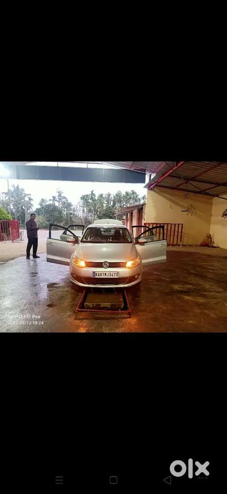 Volkswagen Vento 2012 Petrol Highline