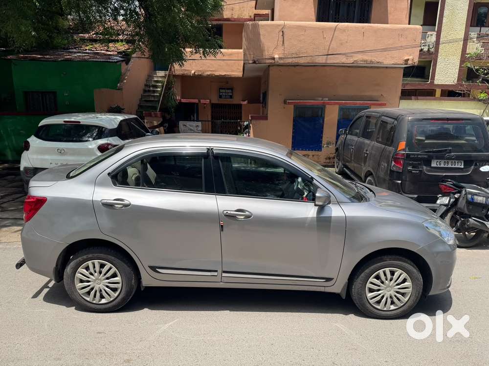 Maruti Suzuki Dzire 1.2 Vxi, 2023, Petrol