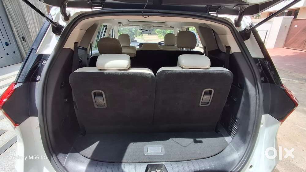 Mahindra Xuv700 2.2 Ax 7 Diesel At Luxury Pack Str, 2022, Diesel