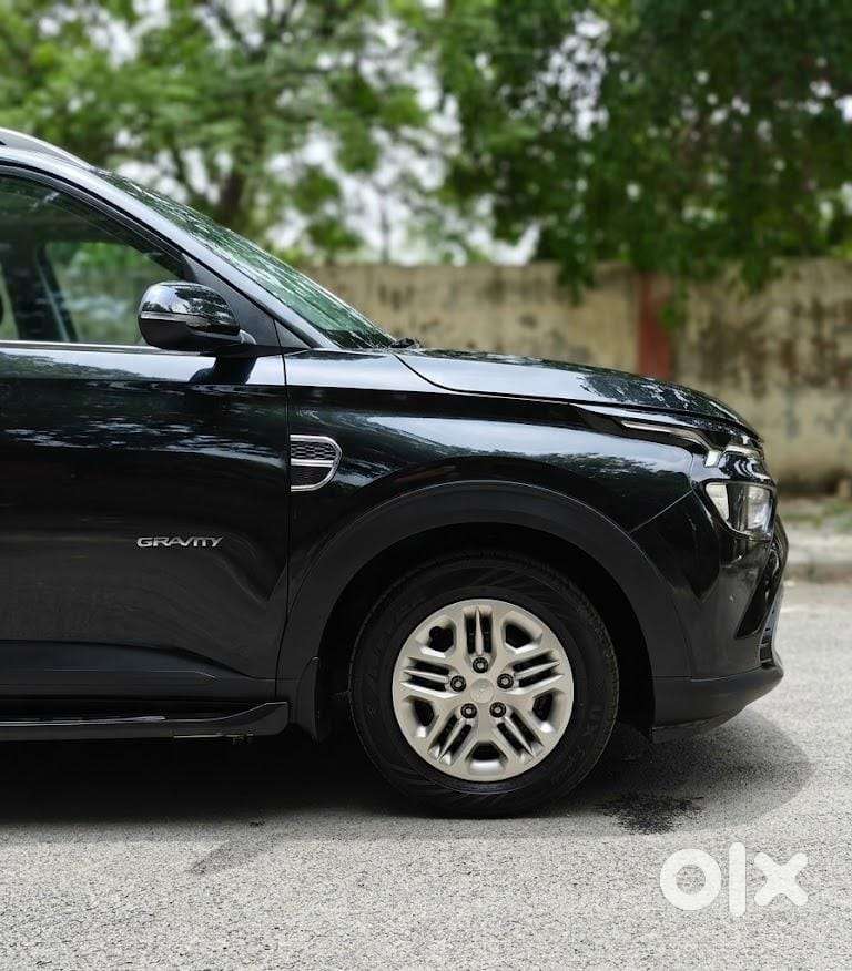 Kia Carens G1.5 6mt Gravity, 2024, Petrol