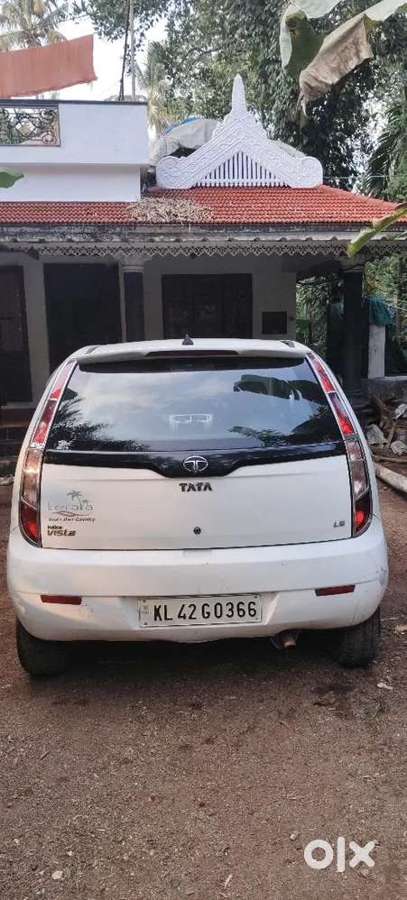 Tata Vista Tech 2012 Diesel 100000 Km Driven