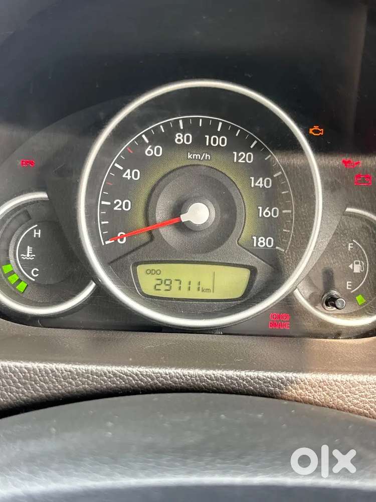 Hyundai Eon Magna+ , Blue (lifetime Tax Paid)