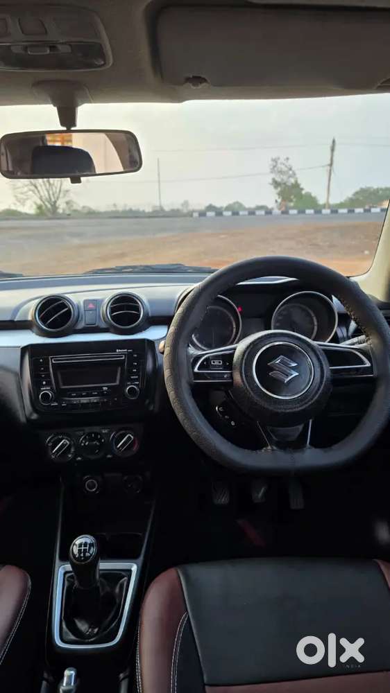 Maruti Suzuki Swift Vxi 2018