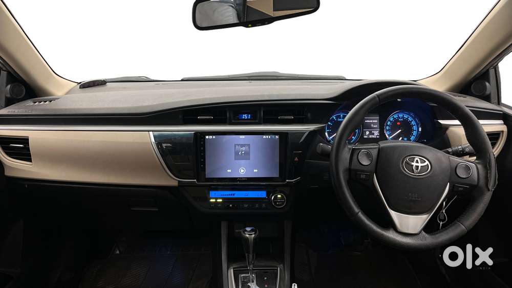 Toyota Corolla Altis [2014-2017] 1.8 G Cvt, 2015, Petrol