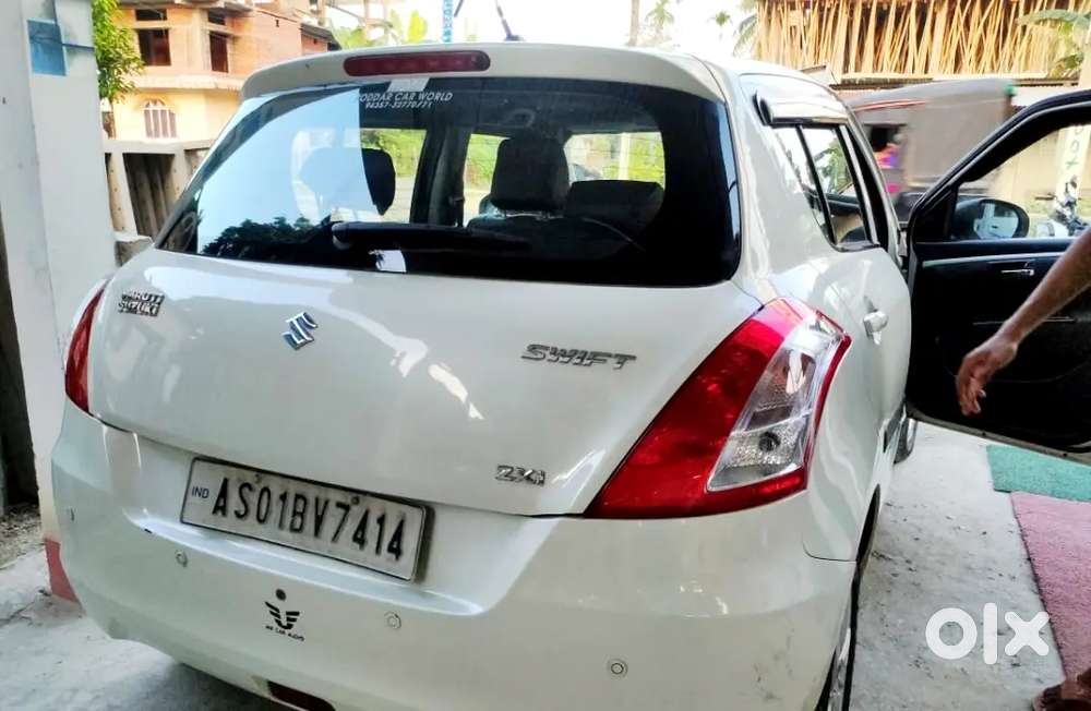 Maruti Suzuki Swift 2015petrol 80000km Driven Top Model Good Condition