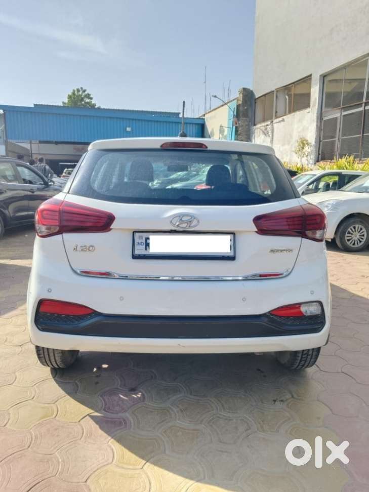 Hyundai I20 Sportz 1.2 Vtvt, 2019, Petrol