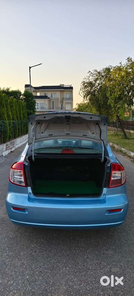 Maruti Suzuki Sx4 Vxi Bsiv, 2012, Petrol