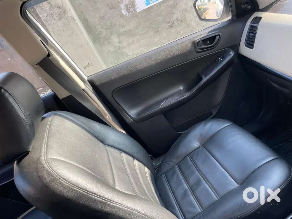 Tata Zest 2017 Clean Interior And Well Maintained