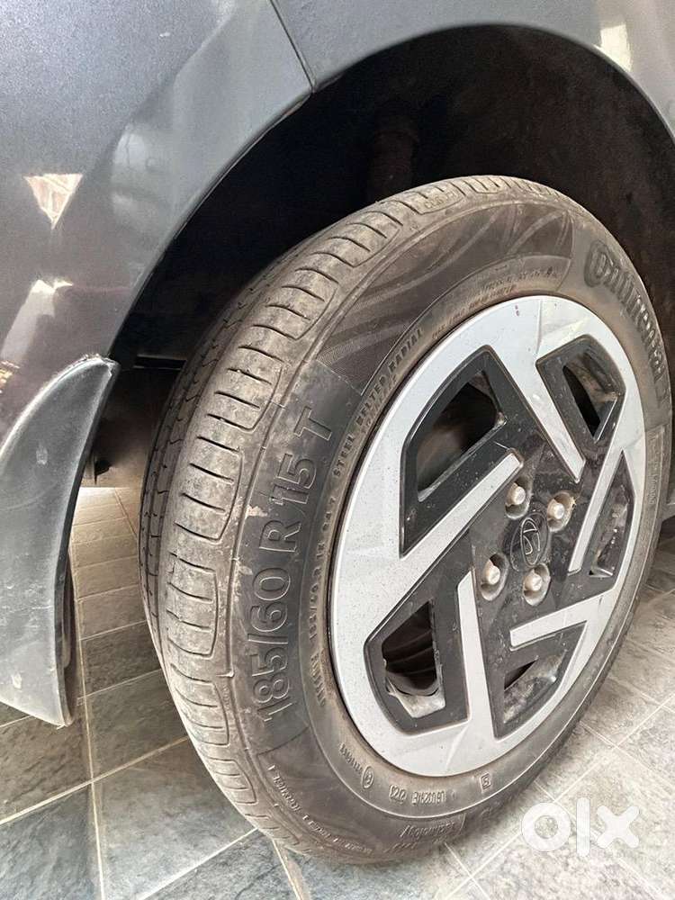 Hyundai Aura 2023 Cng & Hybrids Well Maintained