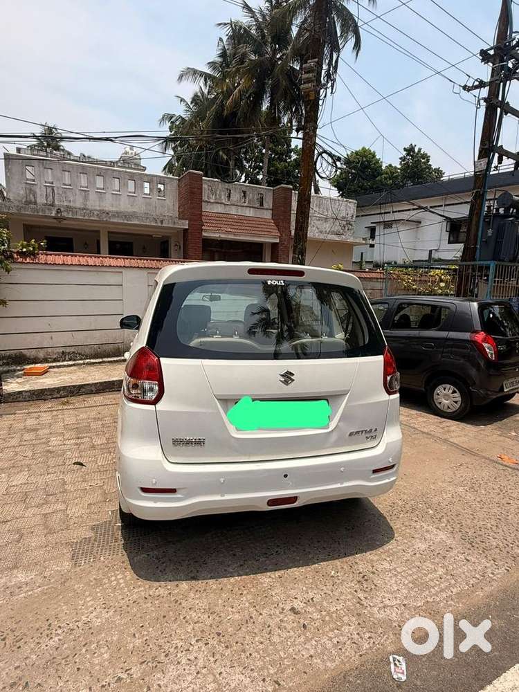 Maruti Suzuki Ertiga 2015 Petrol Well Maintained
