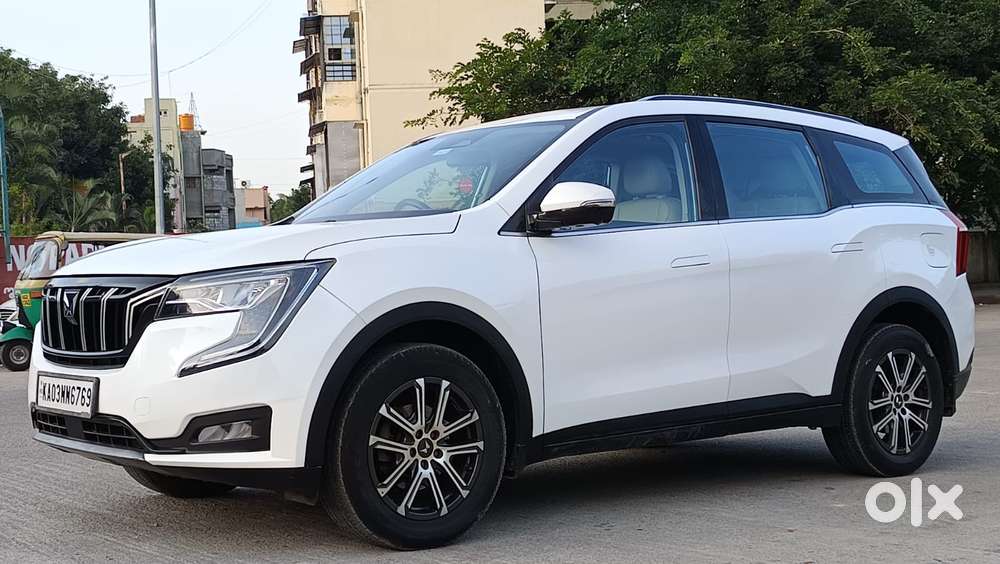 Mahindra Xuv700 2.2 Ax 7 Diesel At Str, 2022, Diesel