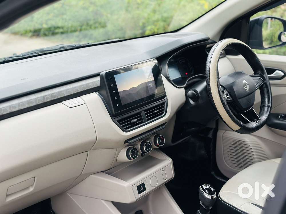 Renault Triber Techno Mt, 2025, Petrol