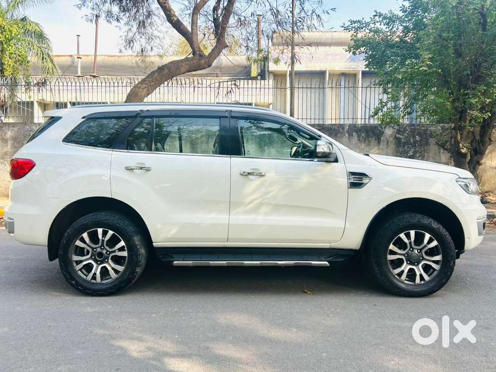 Ford Endeavour Titanium Plus 4x4 At, 2020