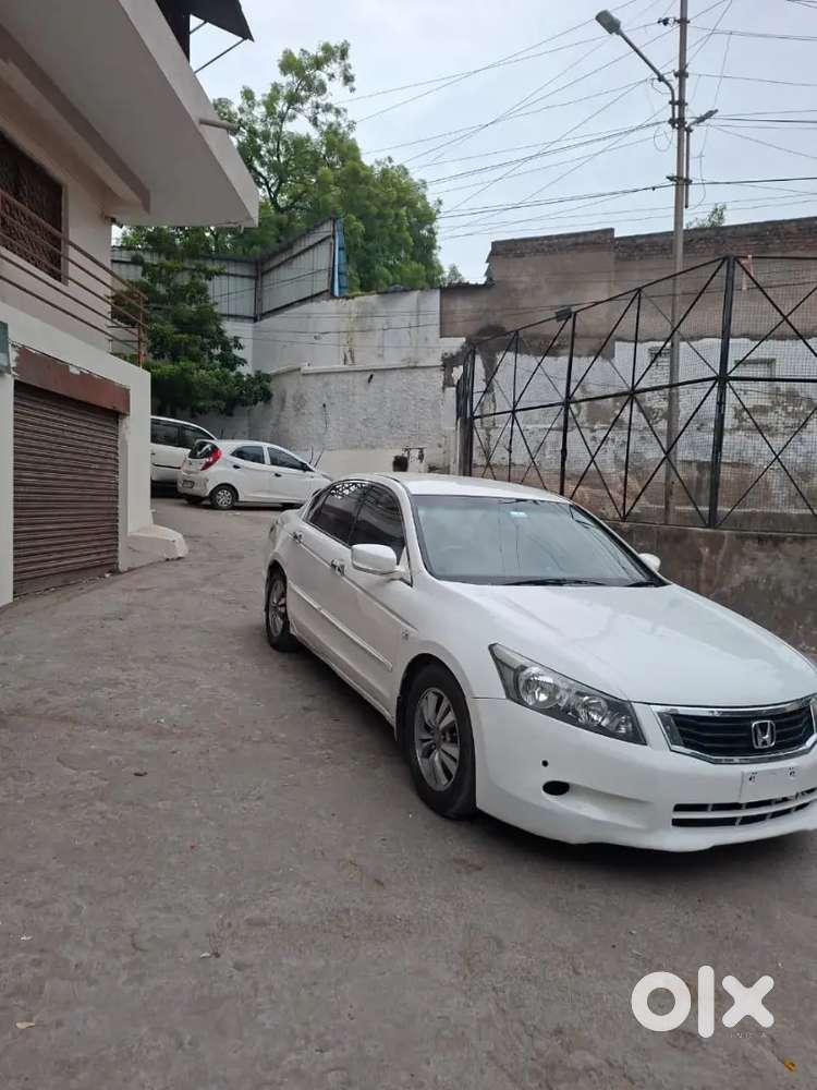 Honda Accord Petrol 2009
