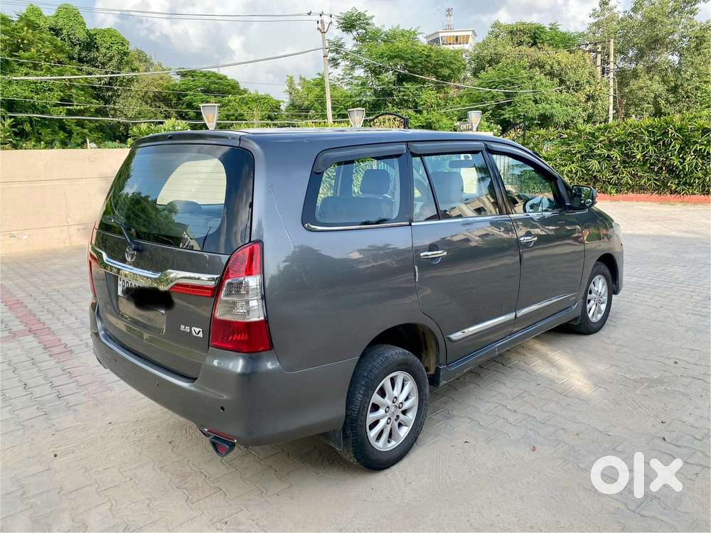 Toyota Innova 2.5 V 7 Str, 2014, Diesel