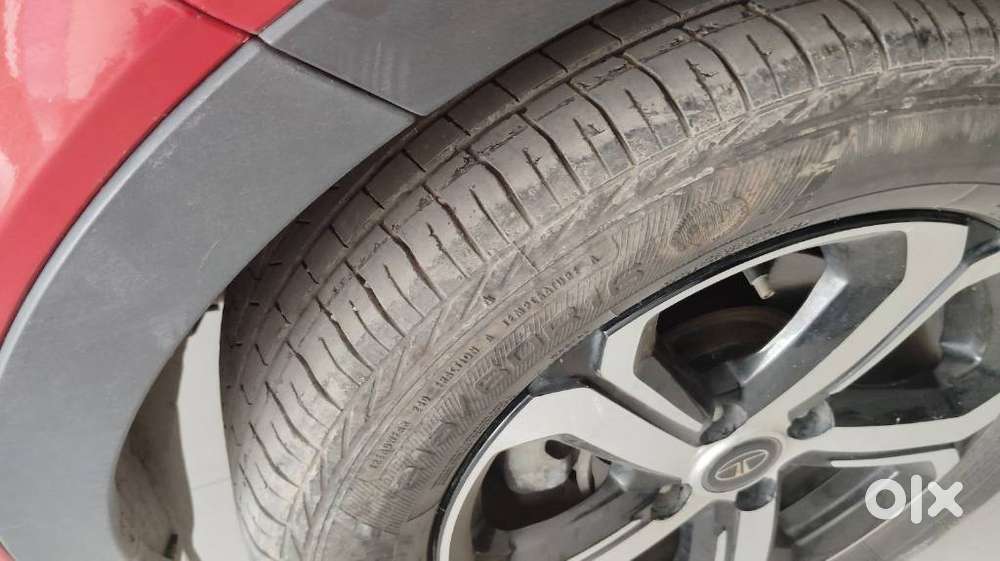 Tata Nexon 1.2 Revotron Xz Plus Premium Dual Tone, 2022, Petrol