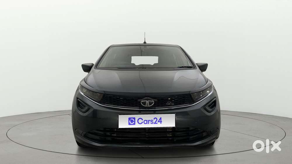 Tata Altroz 1.2 Xm Plus, 2022, Petrol