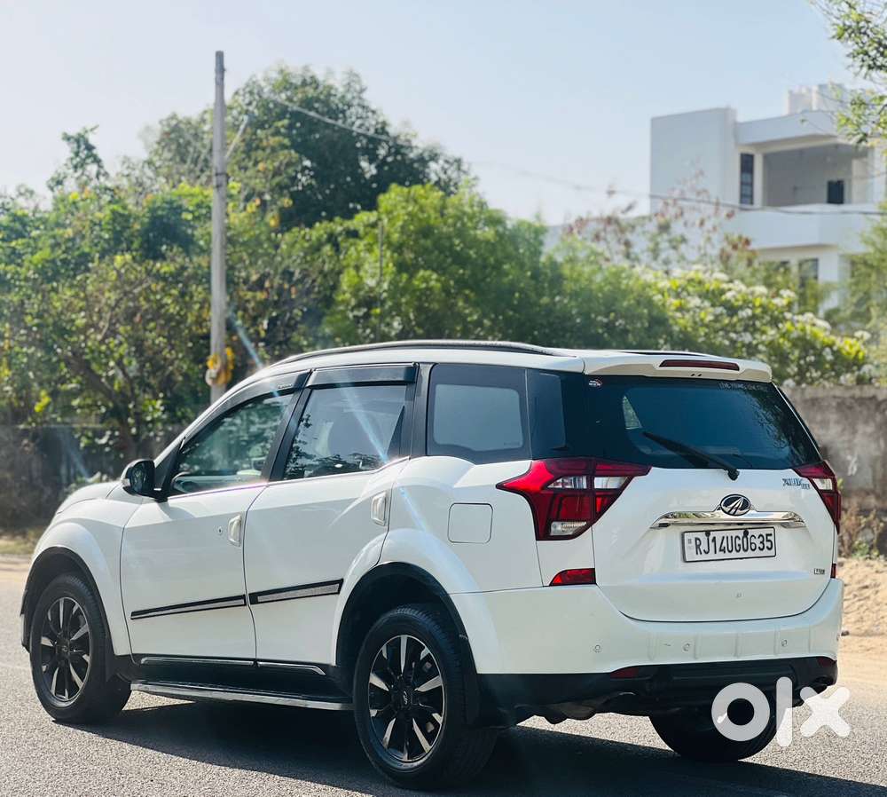 Mahindra Xuv500 W11 Option, 2019, Diesel