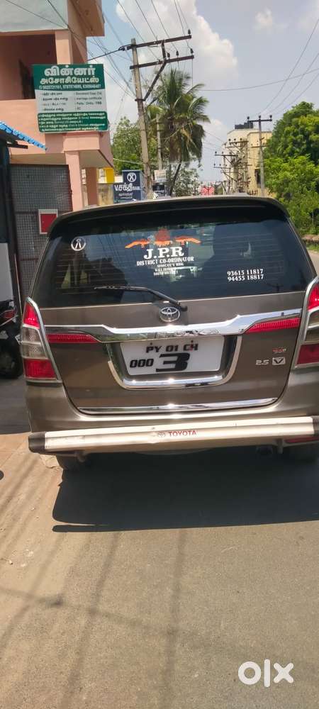 Toyota Innova 2015 Diesel Car