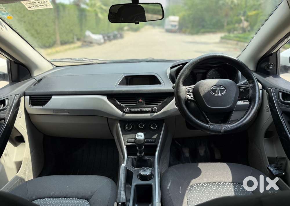 Tata Nexon 1.5 Revotorq Xm (s), 2019, Diesel