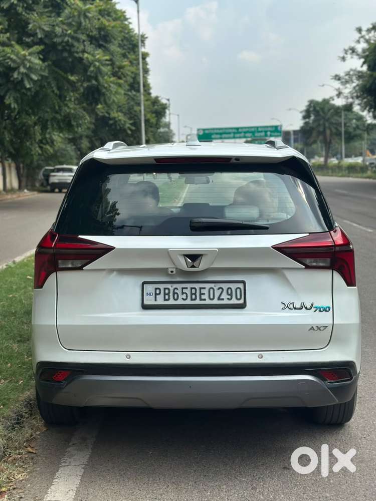 Mahindra Xuv700 2.2 Ax 7 Diesel At Luxury Pack Str Awd, 2023, Diesel