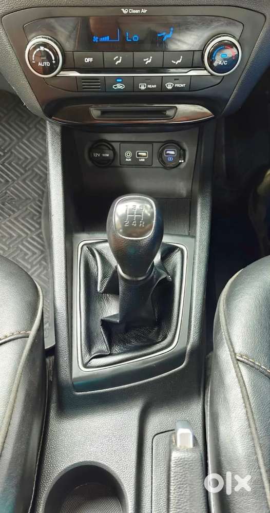 Hyundai Elite I20 Asta Option, 2018, Petrol