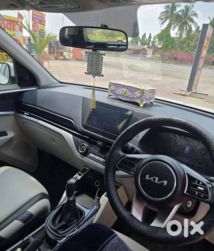 Kia Carens 2023 Diesel Well Maintained