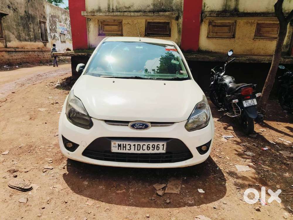 Ford Figo Titanium 2011