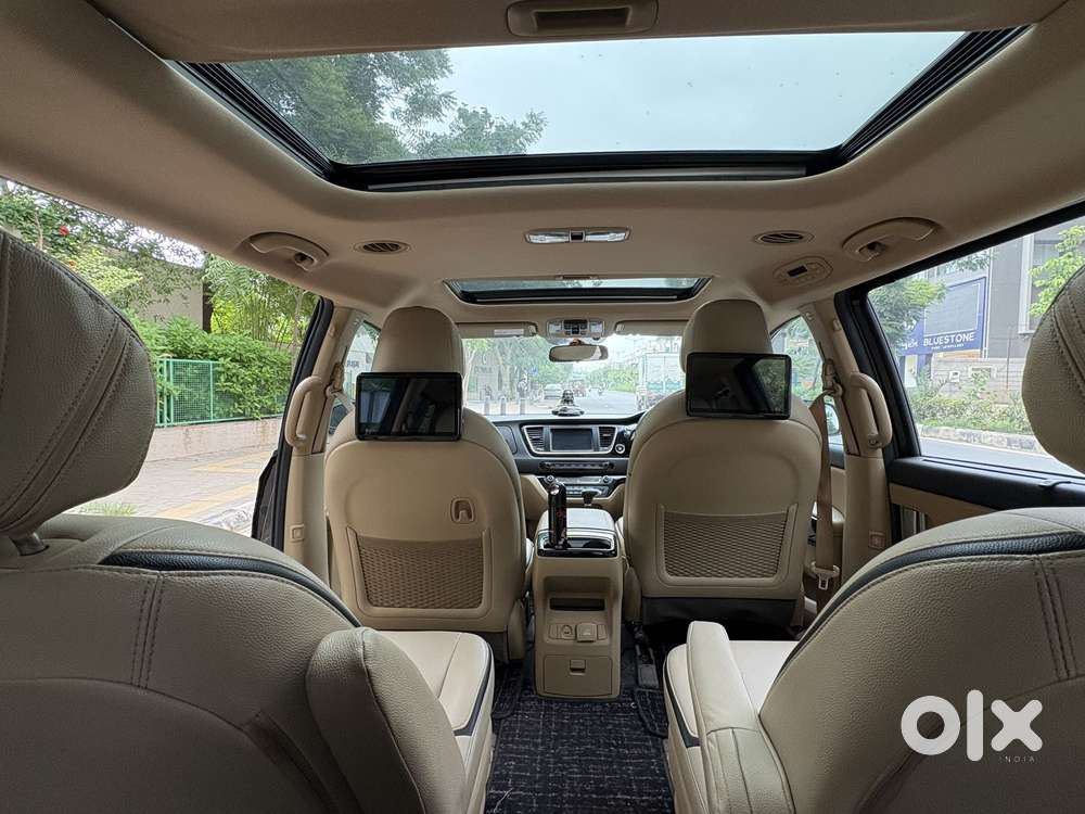 Kia Carnival Prestige, 2021, Diesel
