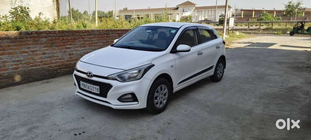 Hyundai I20 Magna 1.2 Vtvt, 2020, Petrol