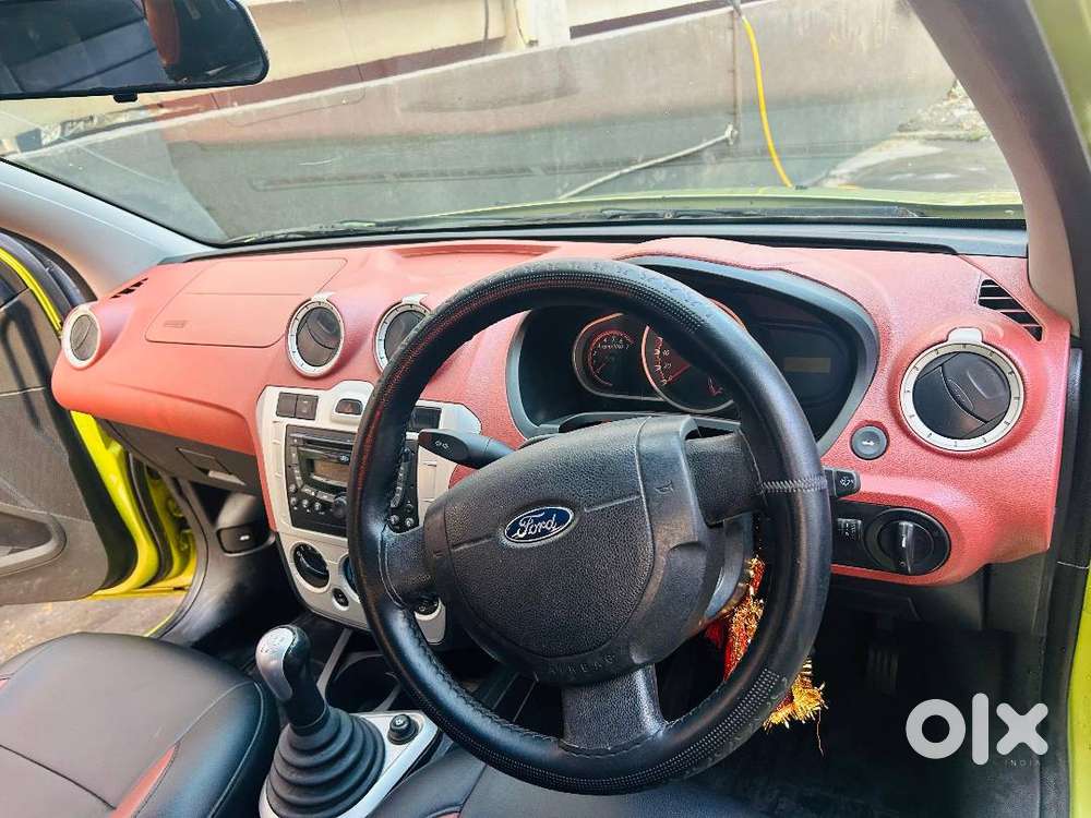 Ford Figo Petrol 2010