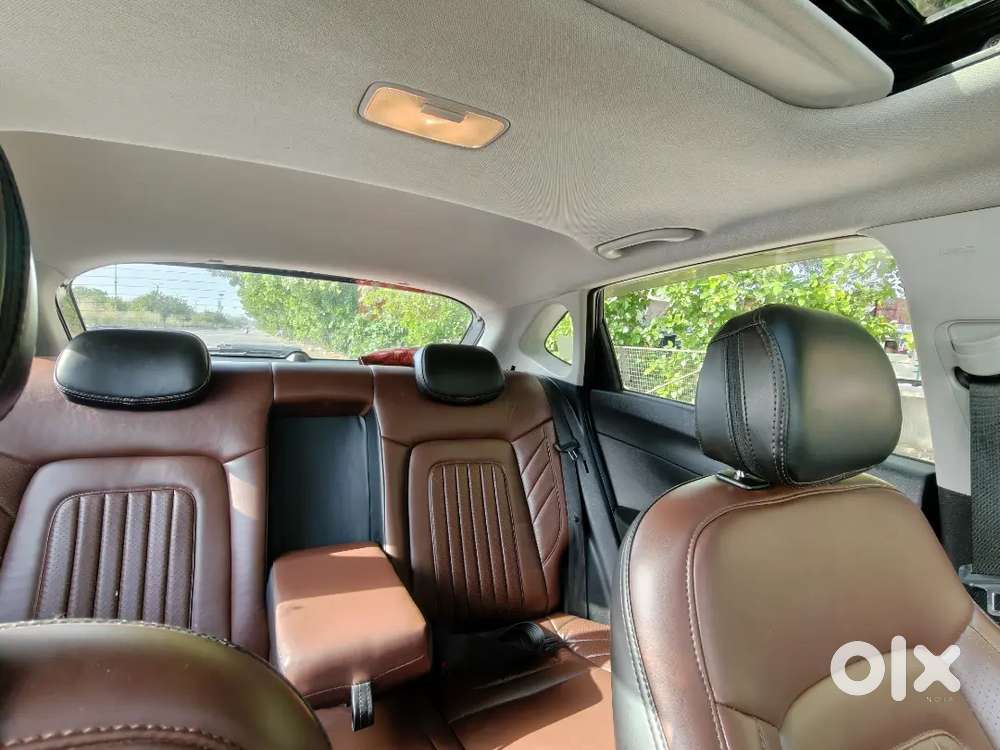 Hyundai I20 Asta (o) Manual (2023 March) - Bh Registration