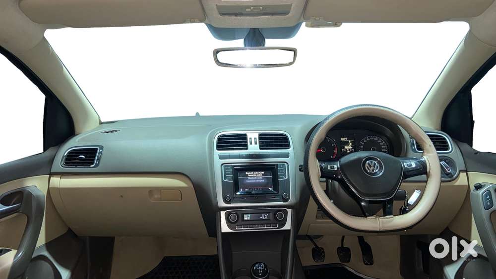 Volkswagen Vento 2013-2015 1.6 Highline, 2016, Petrol