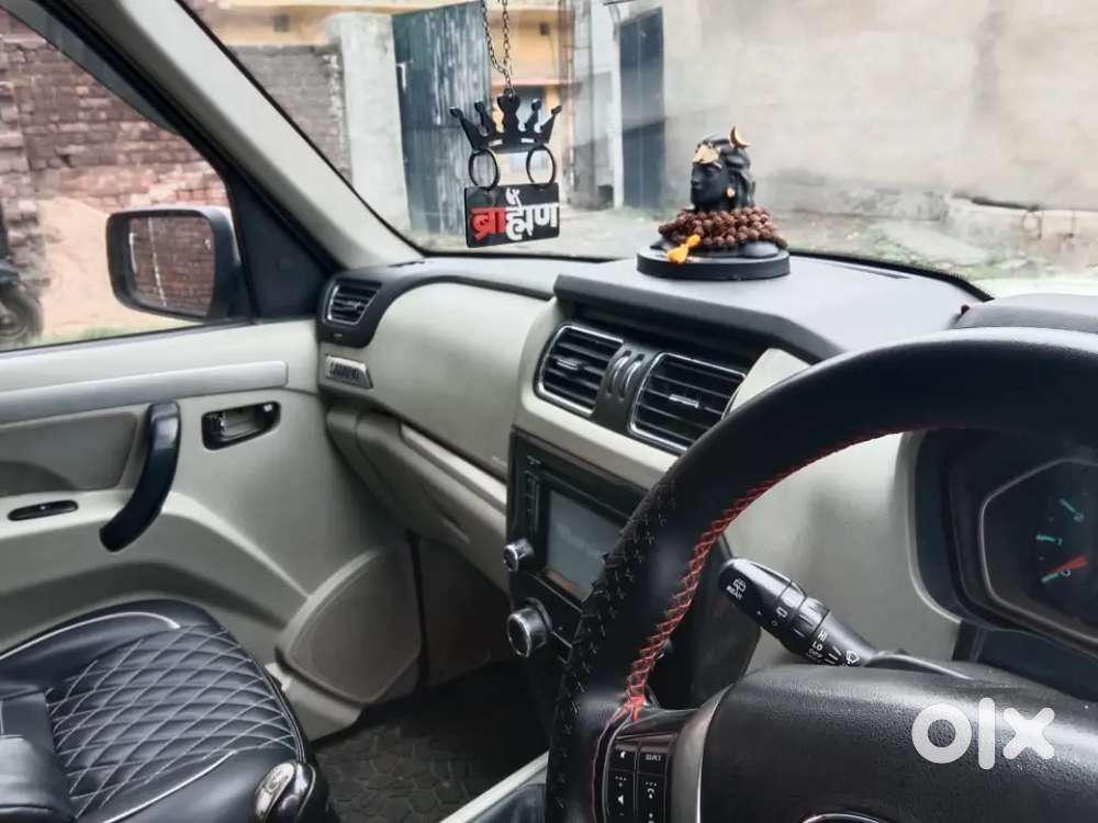 Mahindra Scorpio 2015 Diesel 285000 Km Driven In Well Maintained