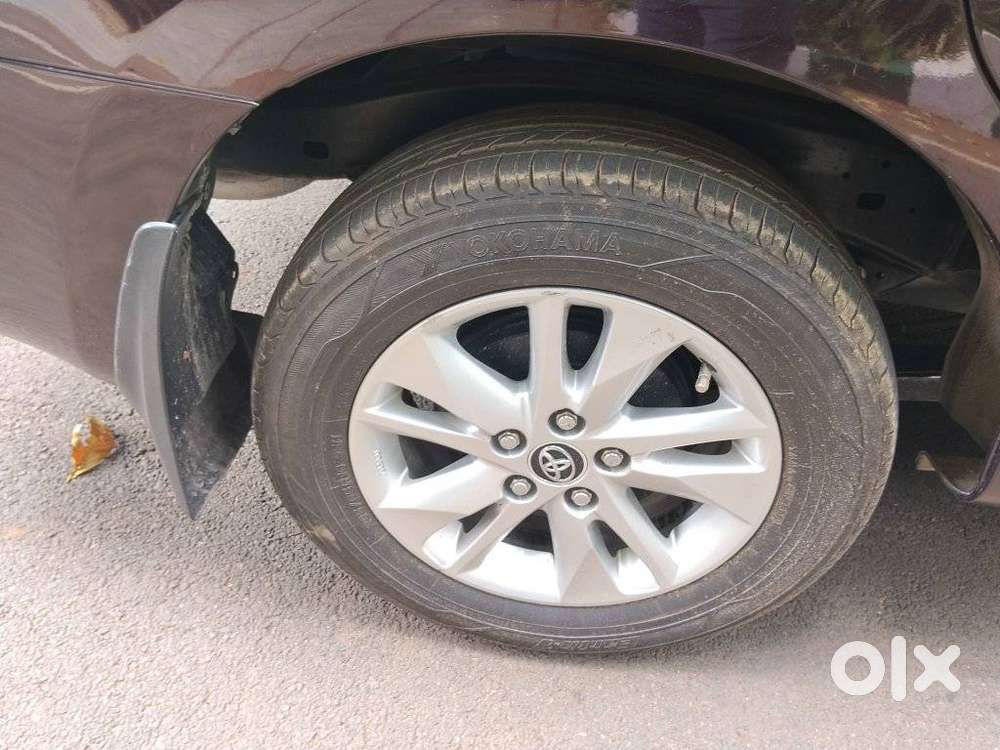 Toyota Innova Crysta 2.8 Gx At, 2016, Diesel