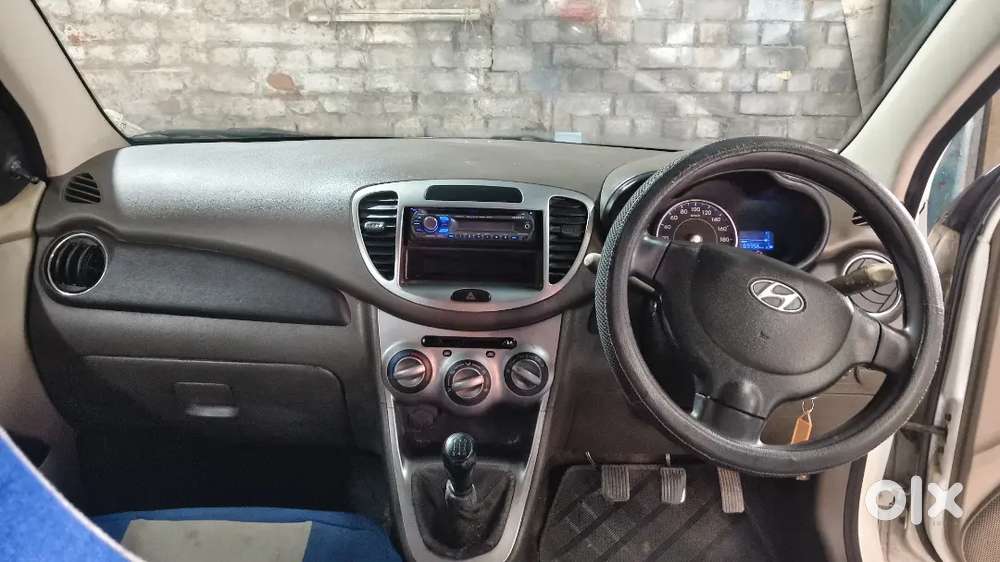 I10 Magna Petrol Cng First Owner 2028 Passing