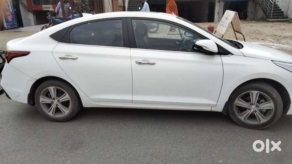 Hyundai Verna 2018 Diesel 30000 Km Driven