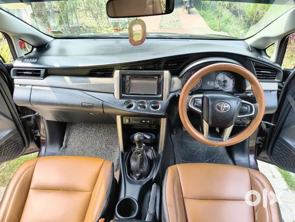 Toyota Innova Crysta 2018