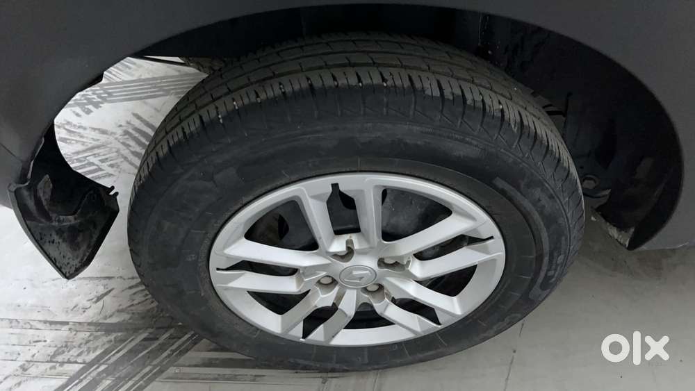 Renault Triber Rxt Easy-r Amt, 2021, Petrol