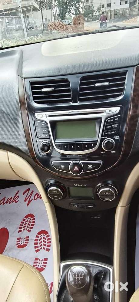 Hyundai Verna Vtvt 1.6 Ex, 2013, Petrol