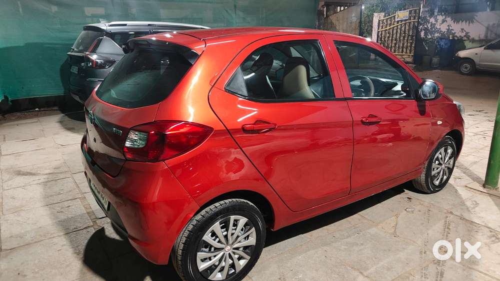 Tata Tiago 1.2 Revotron Xza, 2017, Petrol