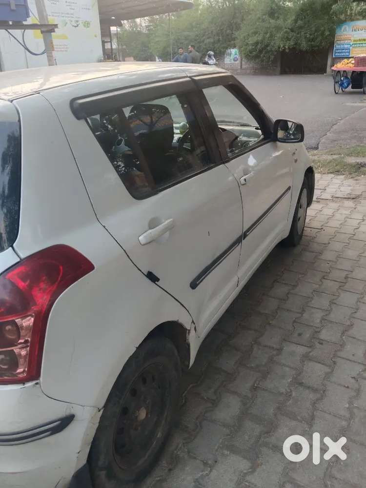 Maruti Suzuki Swift 2010 Diesel Manual