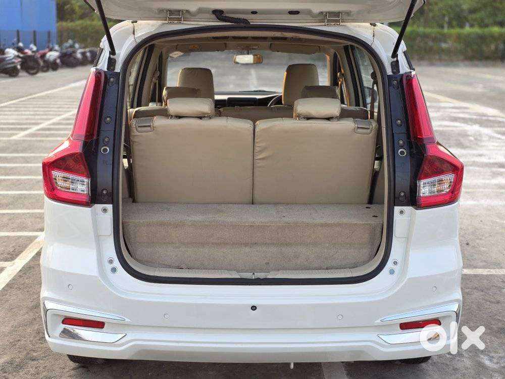 Maruti Suzuki Ertiga 1.4 Vxi Cng Anniversary Edition, 2022, Cng & Hy..