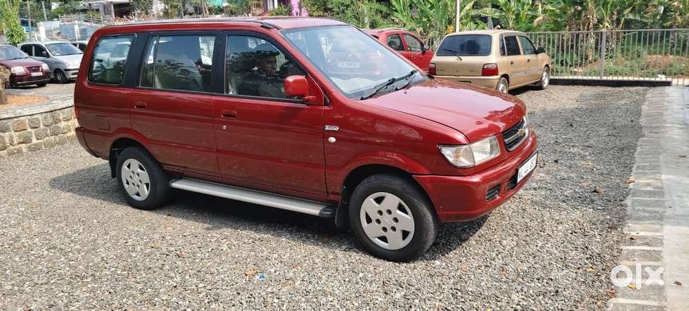 Chevrolet Tavera Neo 2 Ls B4 7 Str Bsiii, 2006, Diesel
