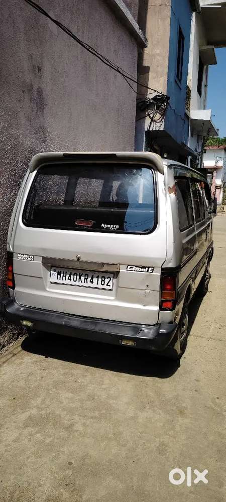 Maruti Suzuki Omni 8 Str 2011