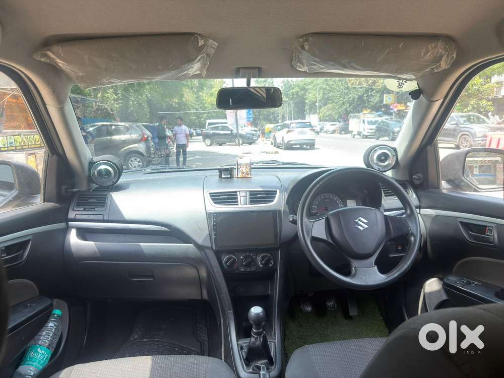 Maruti Suzuki Swift Lxi, 2016, Petrol