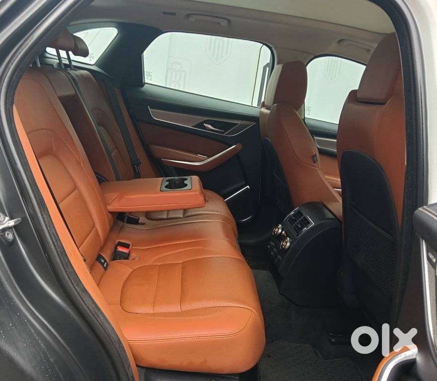 Jaguar F-pace 2.0 R Dynamic S, 2023, Petrol