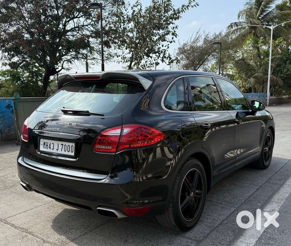 Porsche Cayenne 2014 Diesel 90000 Km Driven